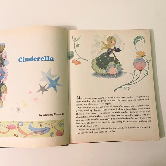 Vintage 1977 Storytime Treasury World Distributors Book Printed In Italy - Picture 9 of 16